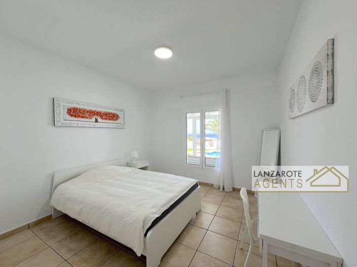 Image No.22-3 Bed Villa for sale