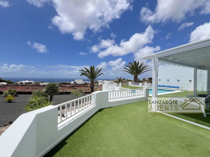 Image No.26-3 Bed Villa for sale