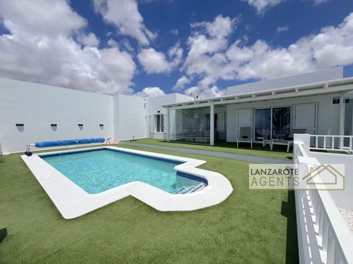 Image No.30-3 Bed Villa for sale