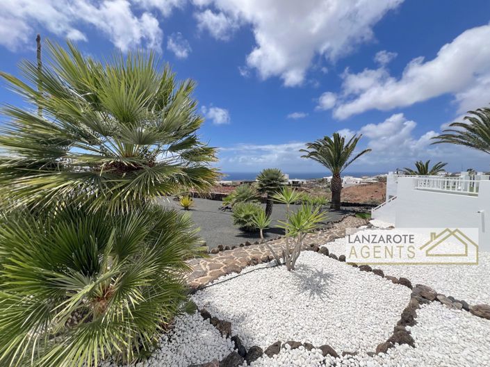 Image No.34-3 Bed Villa for sale