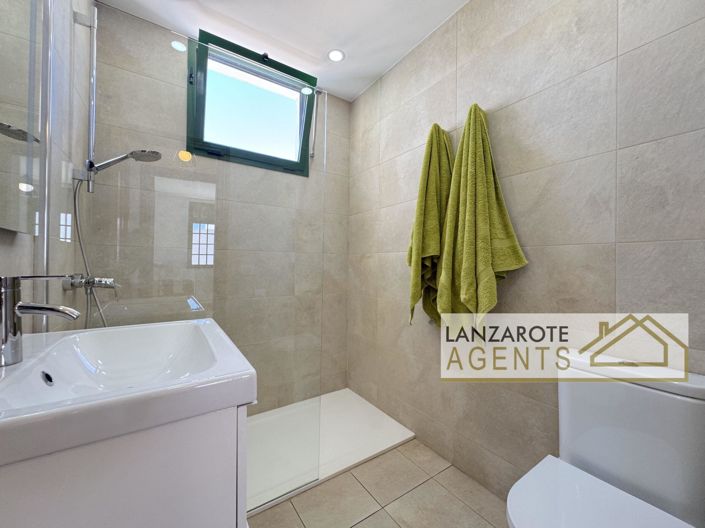Image No.23-3 Bed Villa for sale