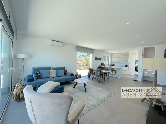 Image No.4-4 Bed Villa for sale
