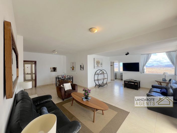 Image No.3-5 Bed Villa for sale