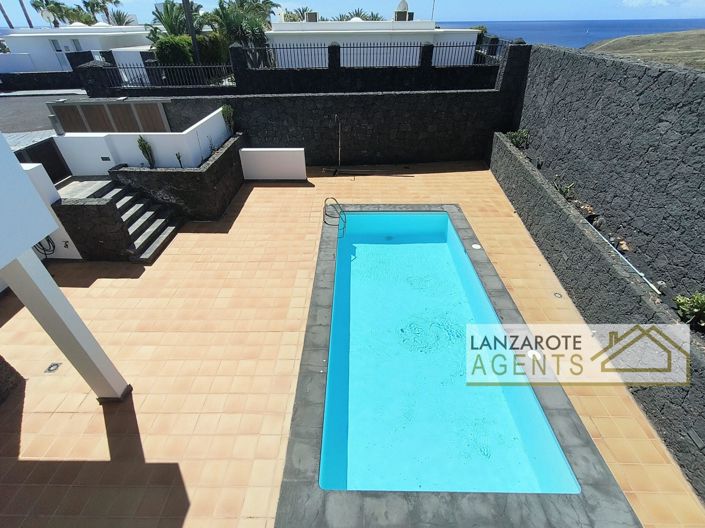 Image No.40-6 Bed Villa for sale