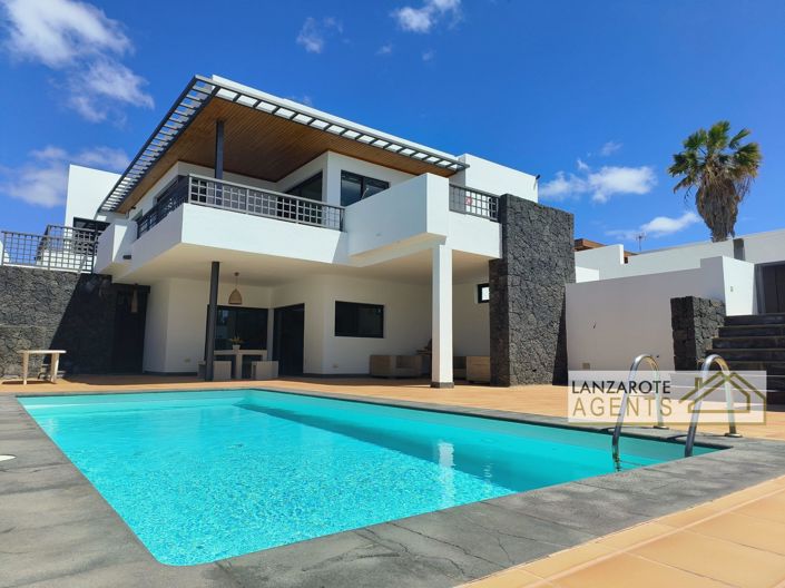 Image No.45-6 Bed Villa for sale