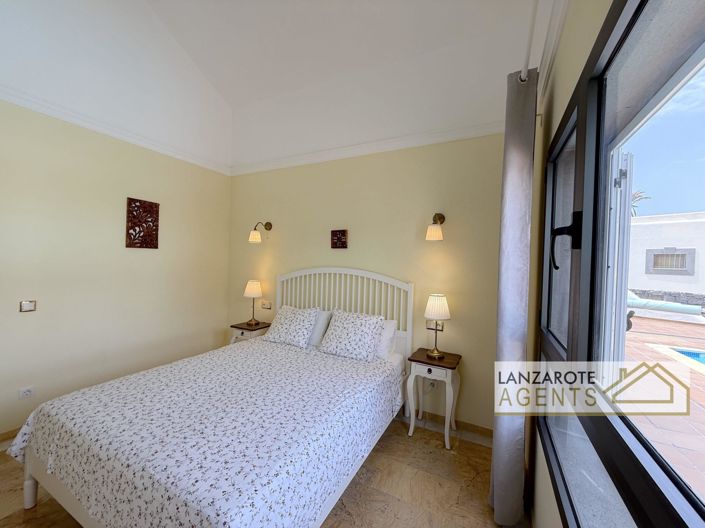 Image No.19-3 Bed Villa for sale
