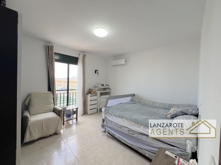 Image No.18-2 Bed Villa for sale