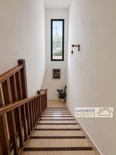 Image No.21-2 Bed Villa for sale