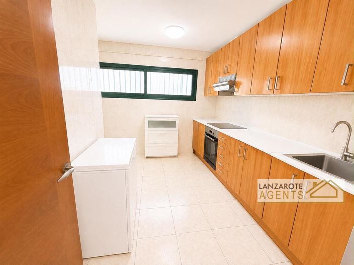 Image No.7-2 Bed Villa for sale