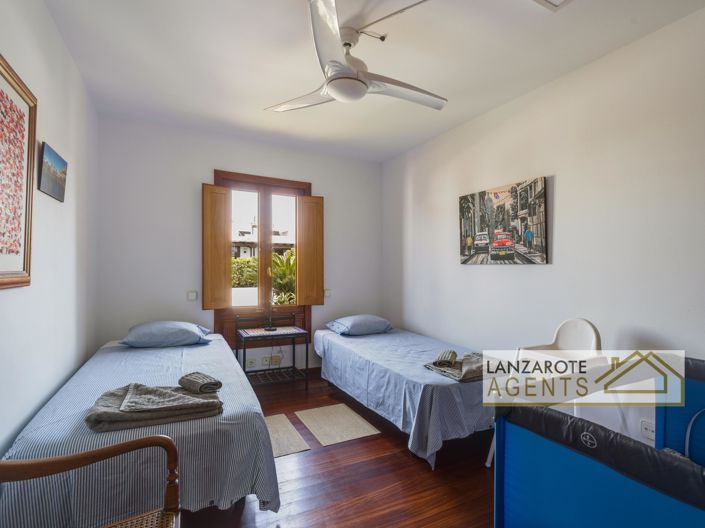 Image No.18-6 Bed Villa for sale