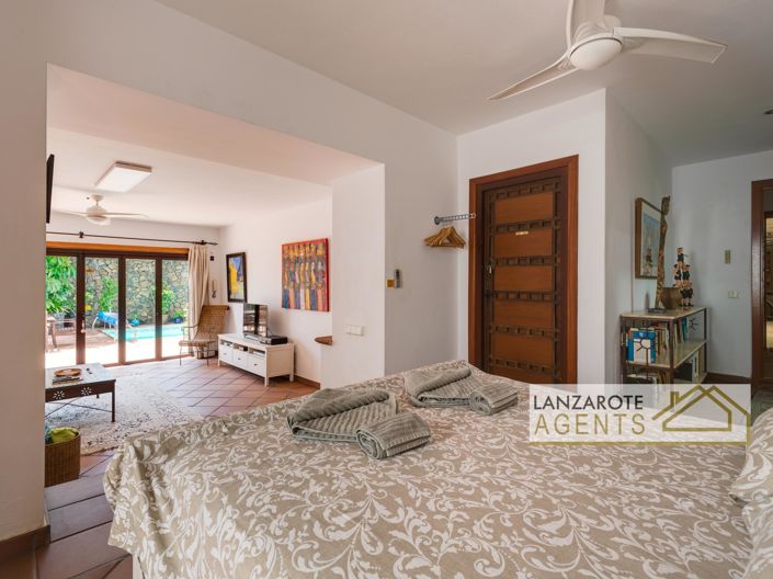 Image No.22-6 Bed Villa for sale