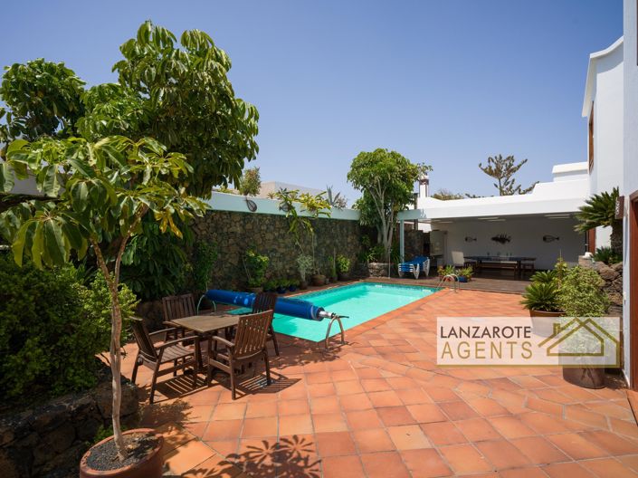 Image No.26-6 Bed Villa for sale