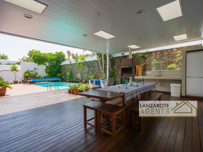Image No.28-6 Bed Villa for sale