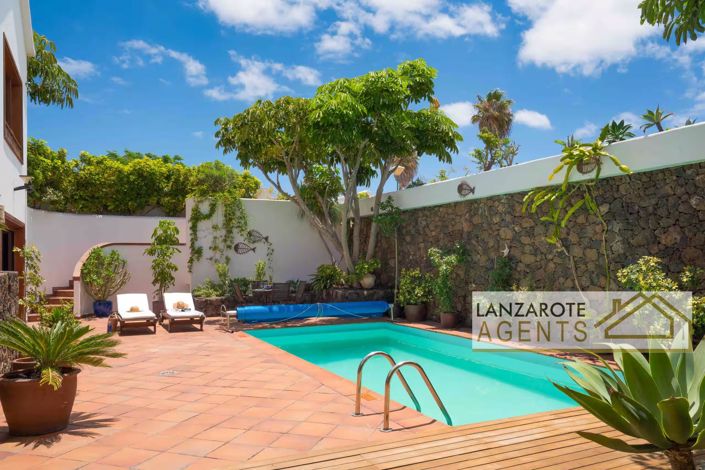 Image No.36-6 Bed Villa for sale