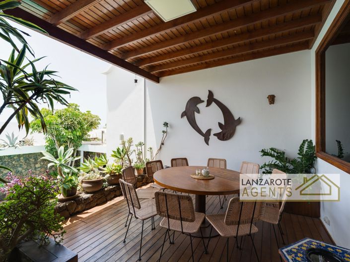 Image No.9-6 Bed Villa for sale