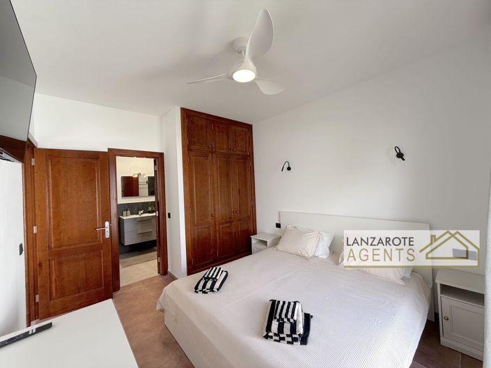 Image No.10-4 Bed Villa for sale