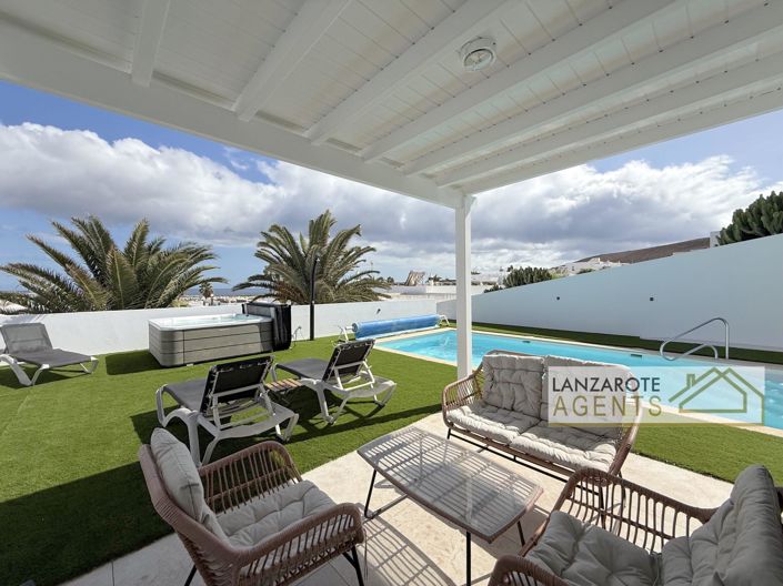 Image No.28-4 Bed Villa for sale