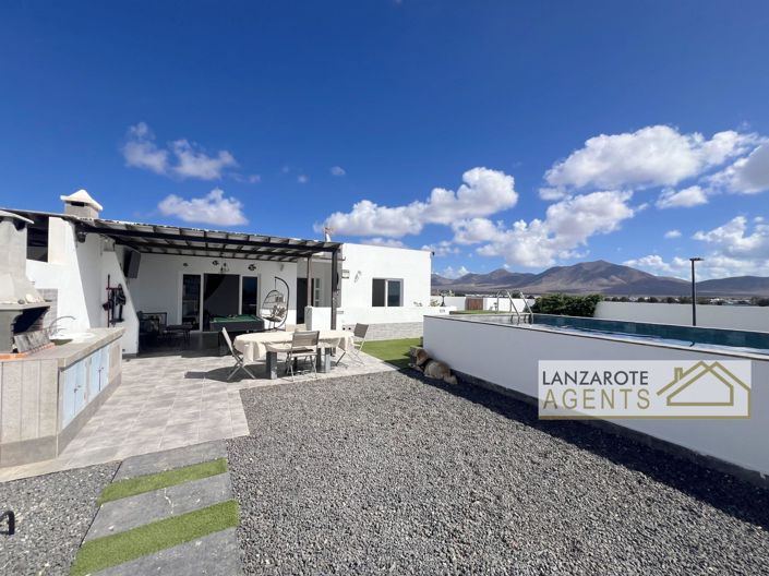 Image No.19-4 Bed Villa for sale