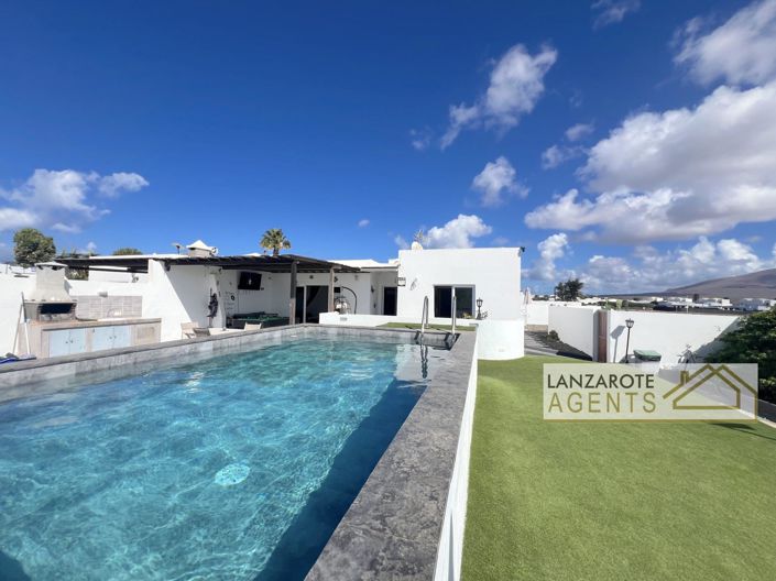 Image No.23-4 Bed Villa for sale
