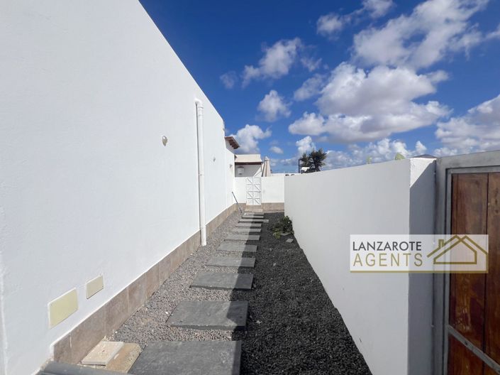 Image No.25-4 Bed Villa for sale