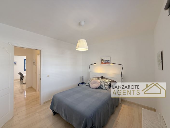 Image No.10-2 Bed House for sale