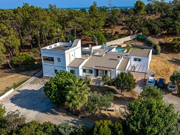 1 - Tavira, House