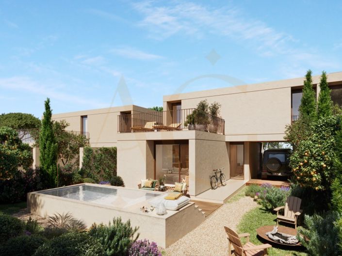 Image No.1-3 Bed House for sale