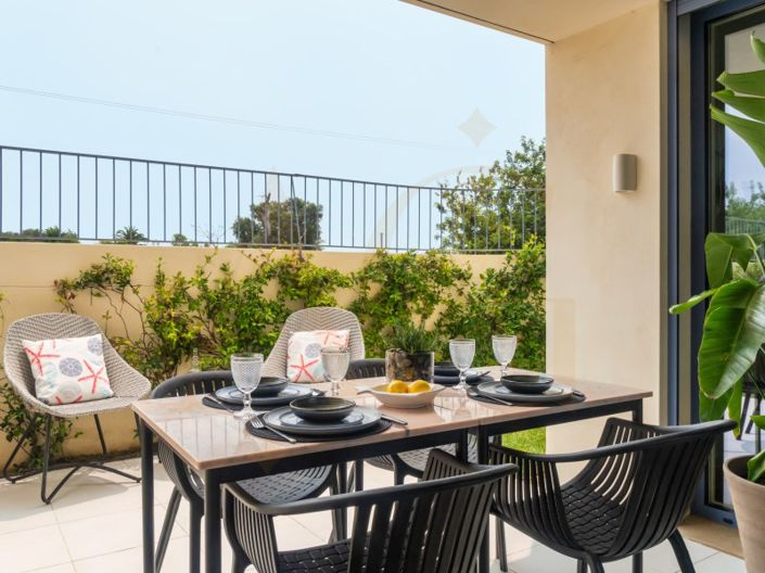 Image No.1-2 Bed Apartment for sale