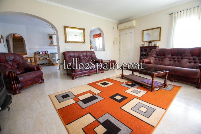 Image No.10-3 Bed Townhouse for sale