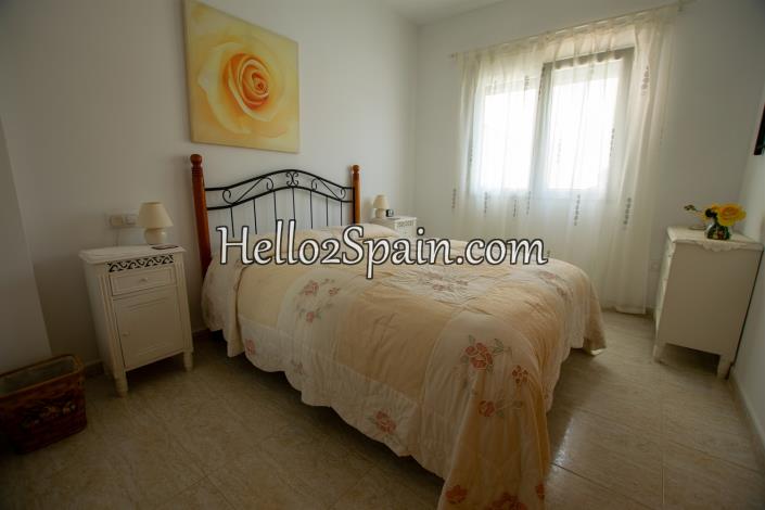 Image No.18-3 Bed Townhouse for sale