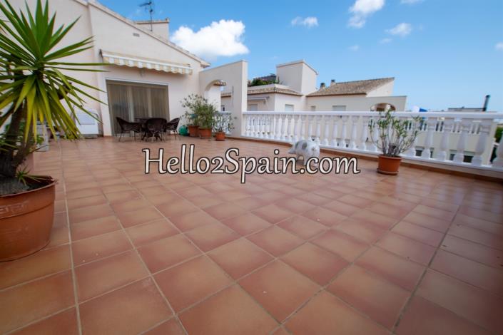 Image No.29-3 Bed Townhouse for sale