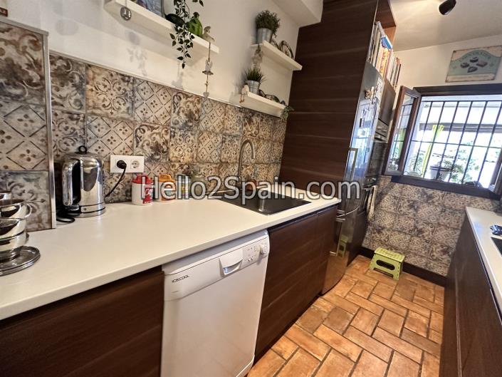 Image No.9-4 Bed Villa / Detached for sale