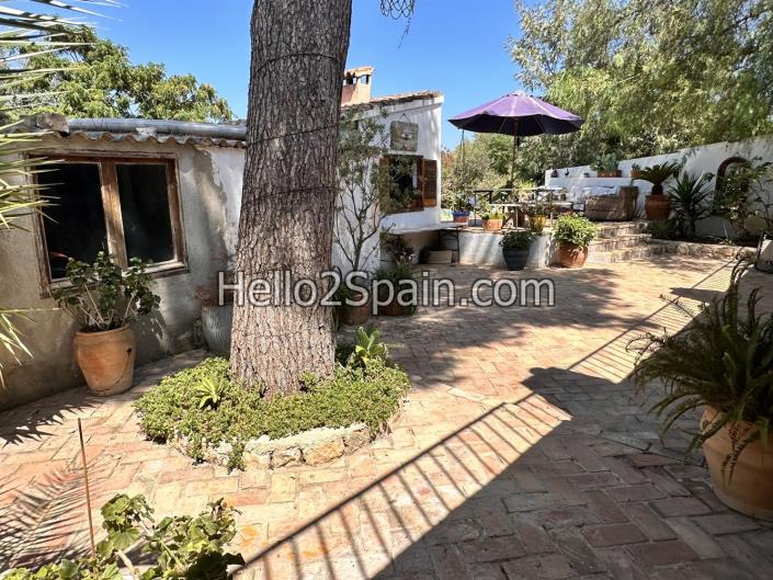 Image No.32-4 Bed Villa / Detached for sale