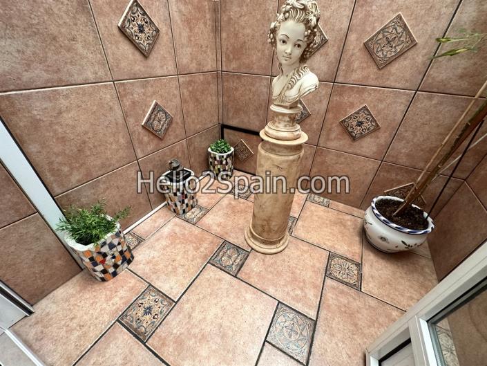 Image No.13-3 Bed Apartment for sale