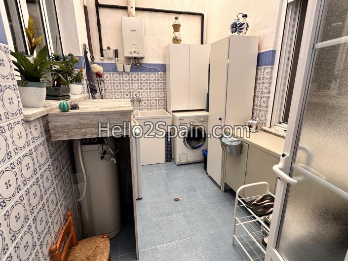 Image No.29-3 Bed Apartment for sale