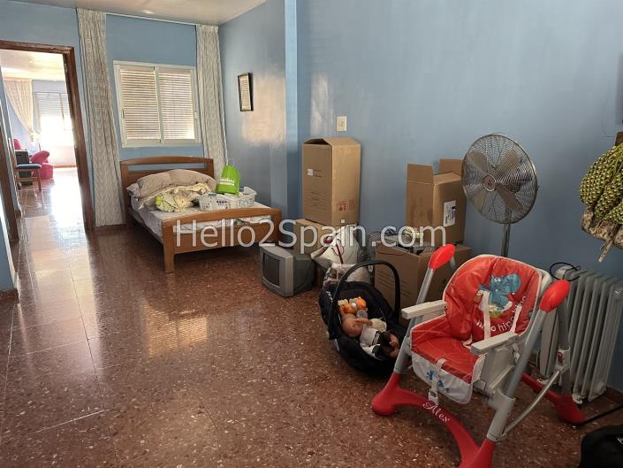 Image No.22-5 Bed Townhouse for sale