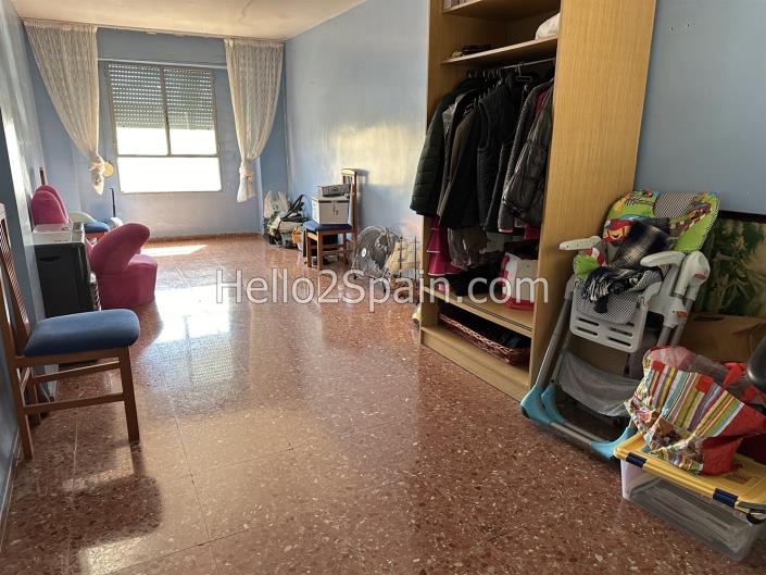 Image No.24-5 Bed Townhouse for sale