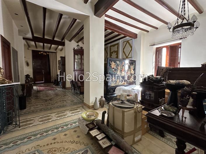 Image No.6-8 Bed Townhouse for sale