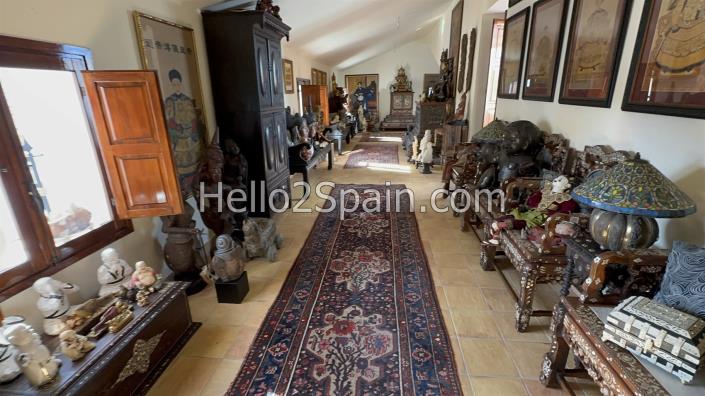 Image No.36-8 Bed Townhouse for sale