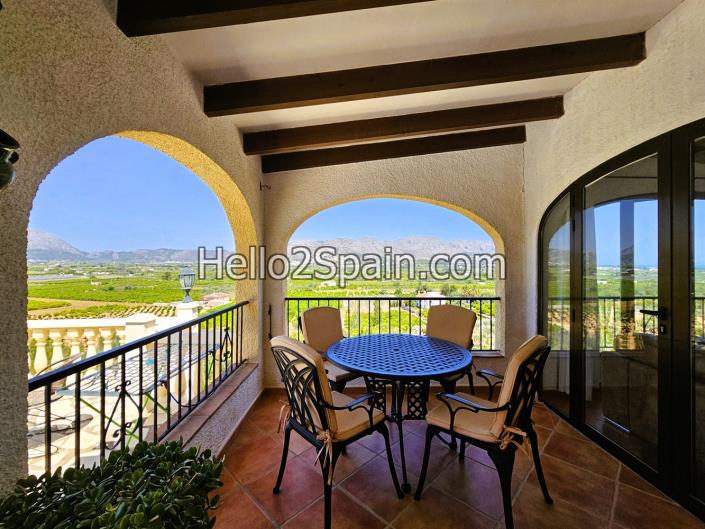 Image No.5-4 Bed Villa / Detached for sale