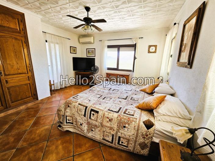 Image No.16-4 Bed Villa / Detached for sale