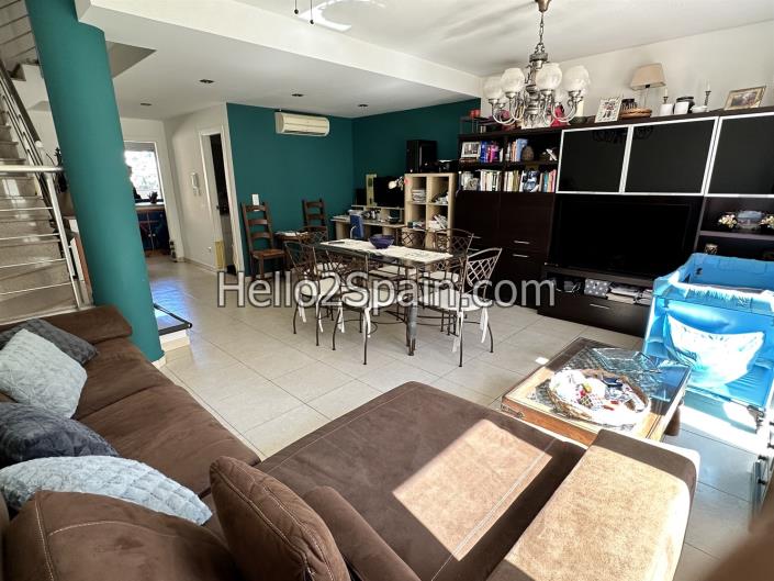 Image No.13-3 Bed Townhouse for sale