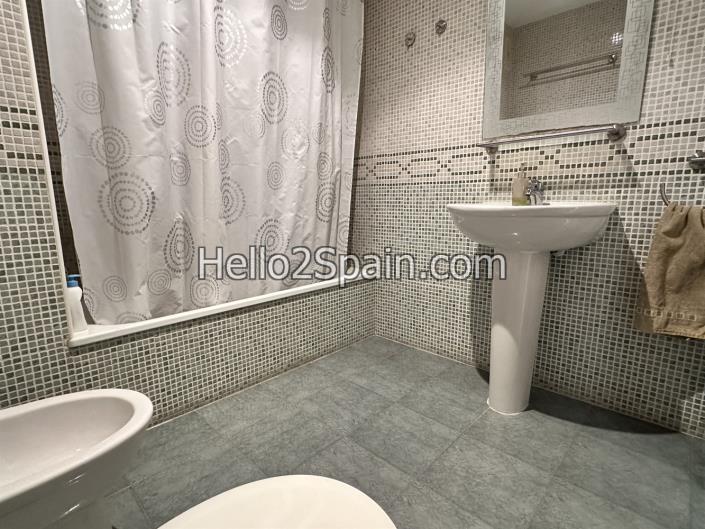 Image No.25-3 Bed Townhouse for sale