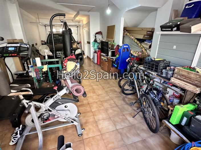 Image No.32-3 Bed Townhouse for sale