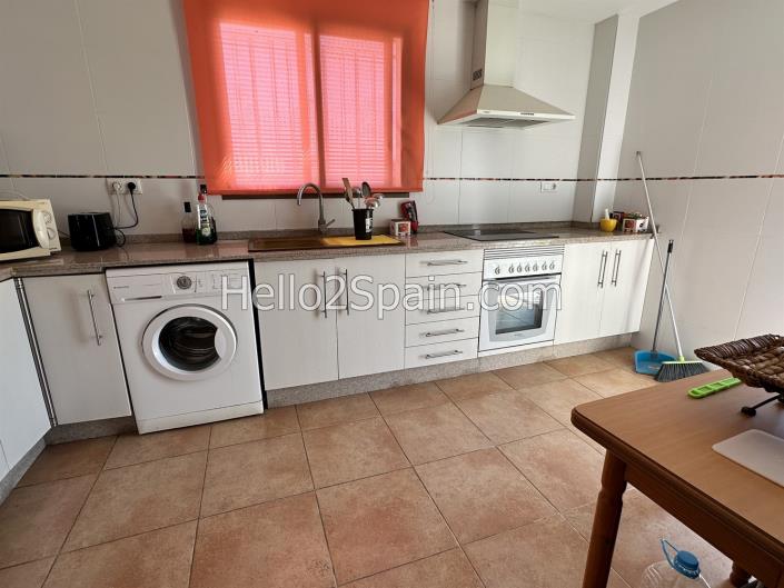 Image No.15-3 Bed Country House for sale