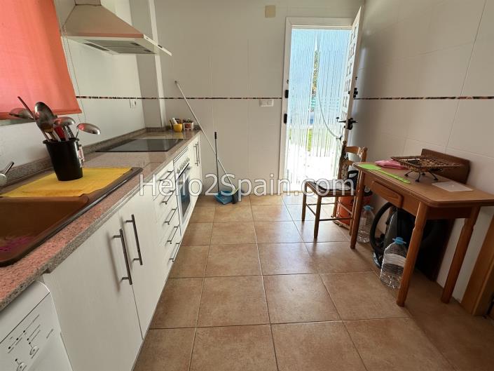 Image No.17-3 Bed Country House for sale