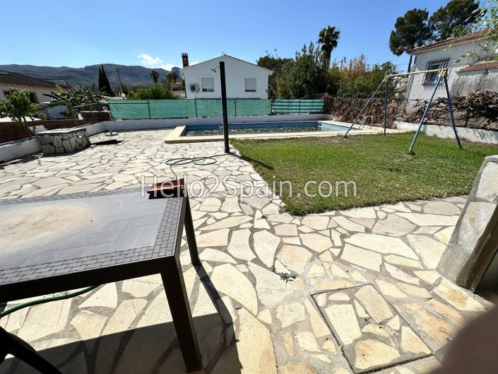 Image No.24-3 Bed Country House for sale