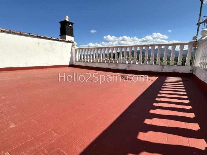 Image No.27-3 Bed Country House for sale