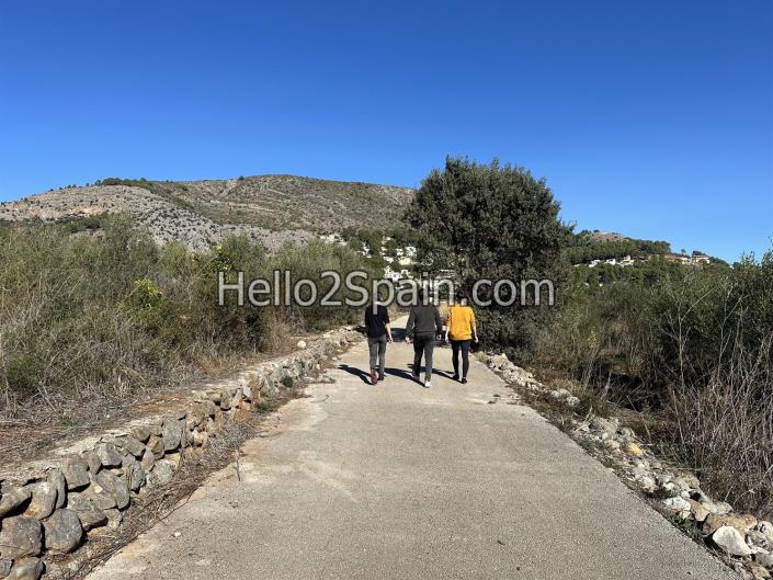 Image No.11-4 Bed Land for sale