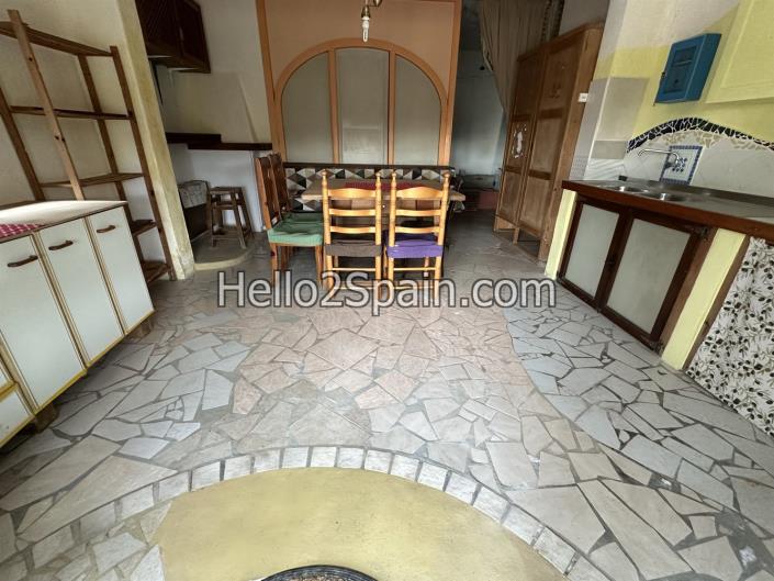 Image No.19-4 Bed Country House for sale